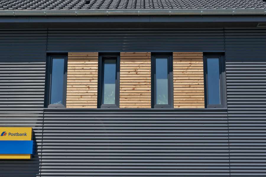 Verschiedene Materialien harmonieren gut miteinander, Ostring 6b, 25899 Niebull